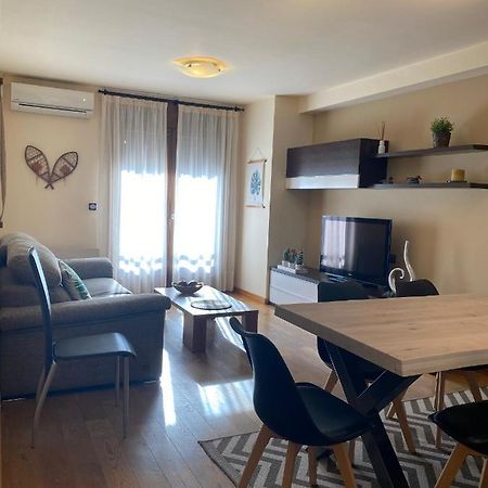 Apartament Neret I ซอร์ต ภายนอก รูปภาพ
